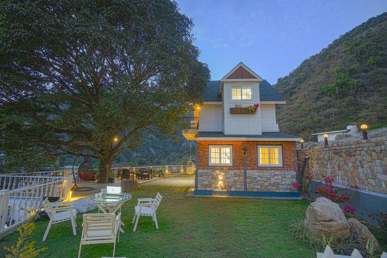 Saffronstays Woodpeckers Villa, Dehradun Rajpur Luaran gambar