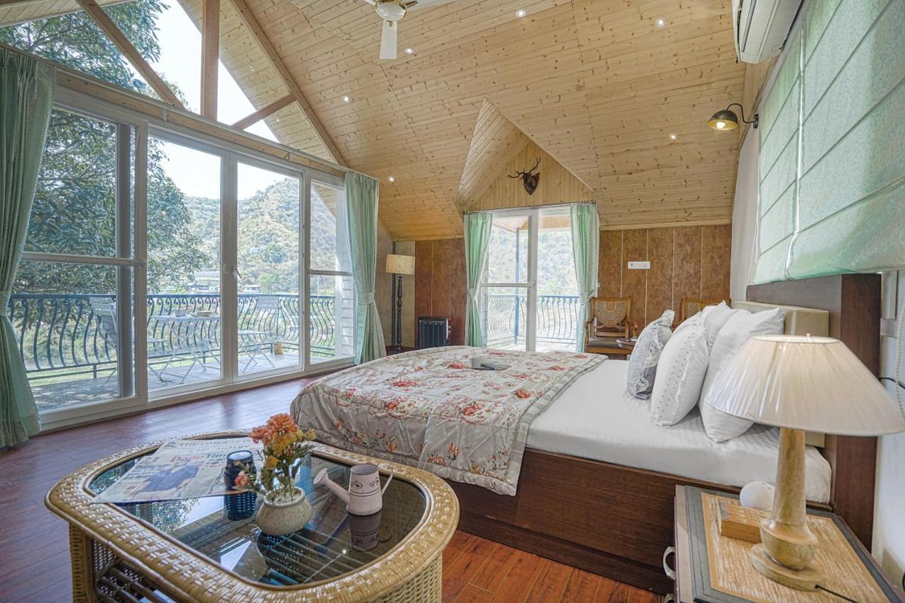 Saffronstays Woodpeckers Villa, Dehradun Rajpur Luaran gambar